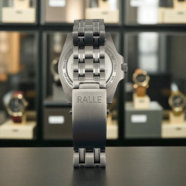 Rallé Nexus Diver's - Sky Blue - Strap detail view showing refined craftsmanship and premium detail.