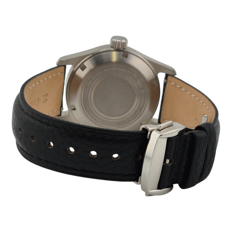Rallé Pre-owned Nightshade - Close-up dial detail showing refined craftsmanship and premium detail.
