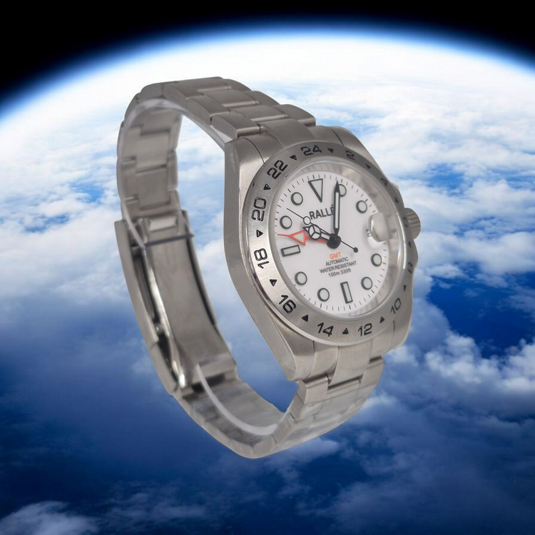 Traveler GMT