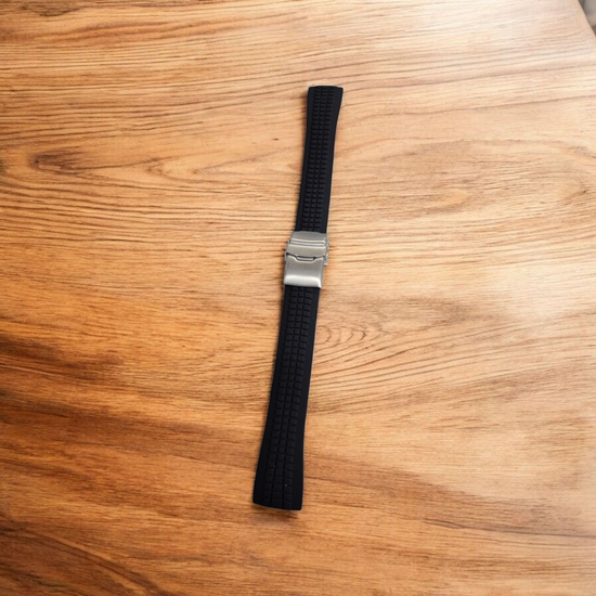 Rallé Silicone Watch Bands 20MM (Diver's Clasp) - Angle view showing refined craftsmanship and premium detail.