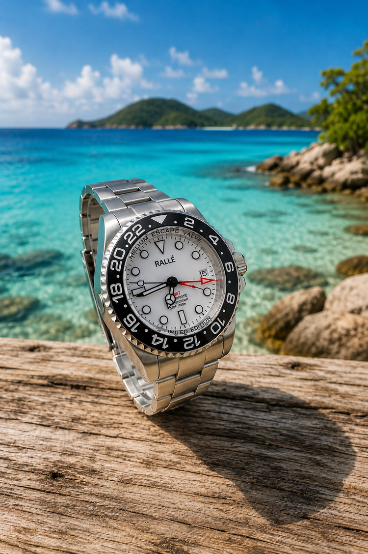 Horizon 44MM Divers Watch
