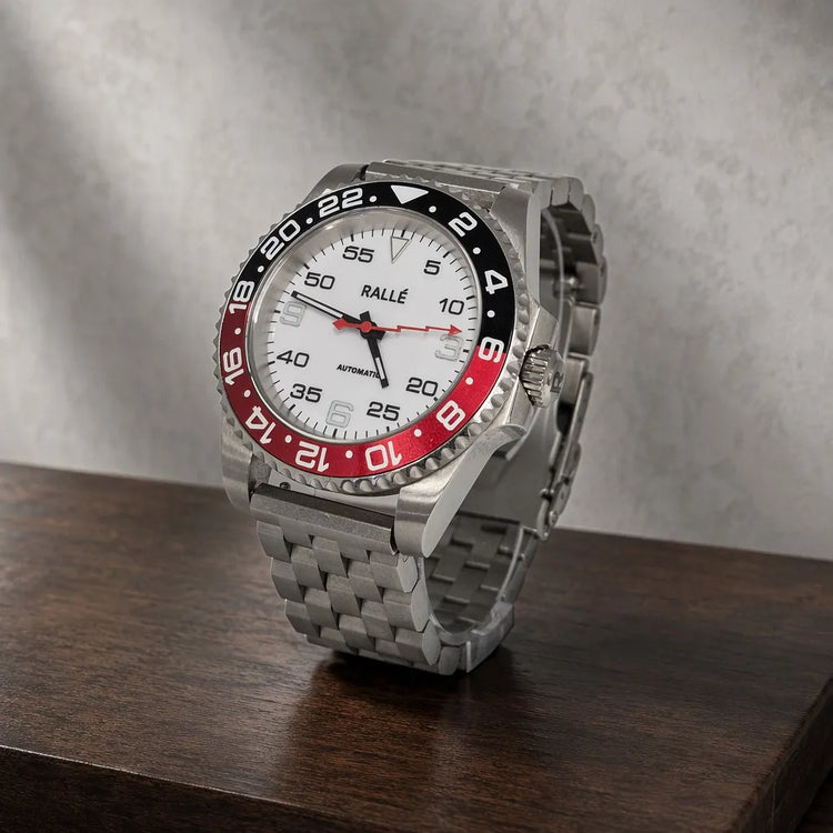 Rallé Black Cherry - Front view showing refined craftsmanship and premium detail.