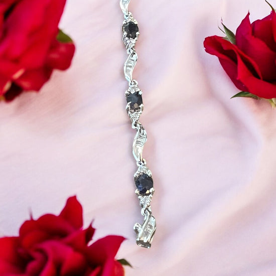 Rallé Sapphire & Diamond Baguette Bracelet - Detail close-up of sapphire and diamond baguette arrangement showing refined craftsmanship.
