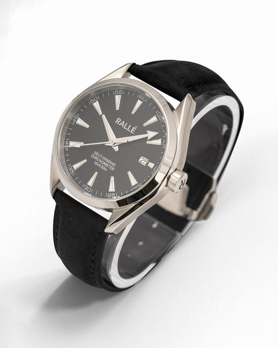 Rallé CLASSIC Watch - Hero view showing premium stainless steel case and dial details.